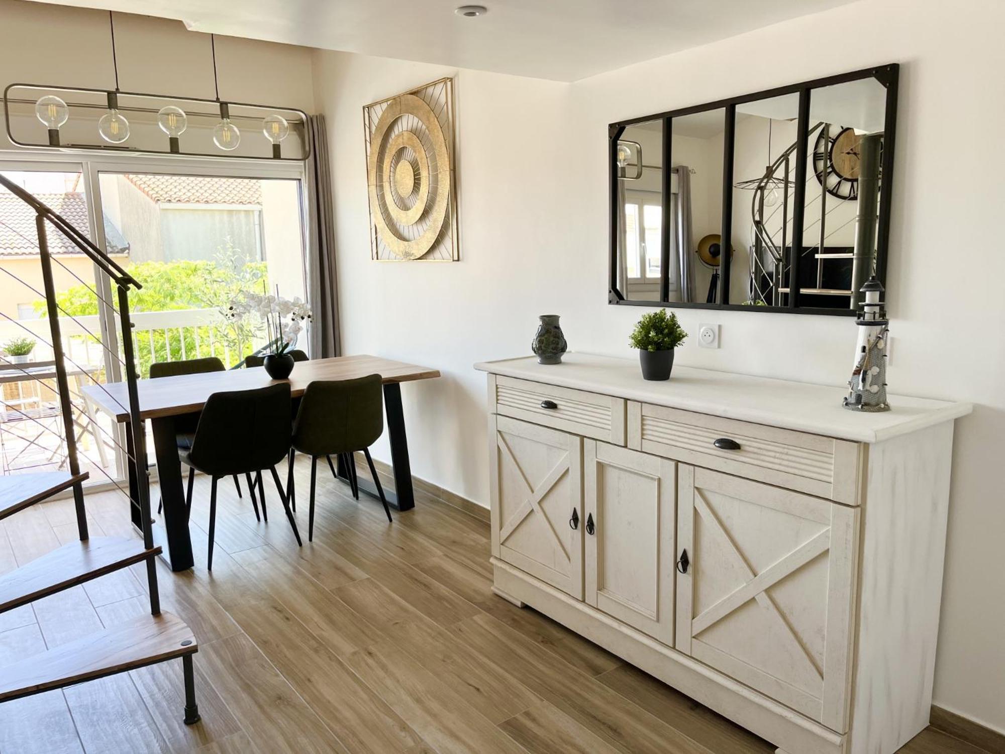 Duplex Centre Ville - 50M De La Plage - Clim - Garage - Netflix Ле-Гро-дю-Руа Номер фото